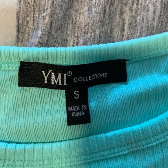 Tee Shirt - Picture 2 of 3